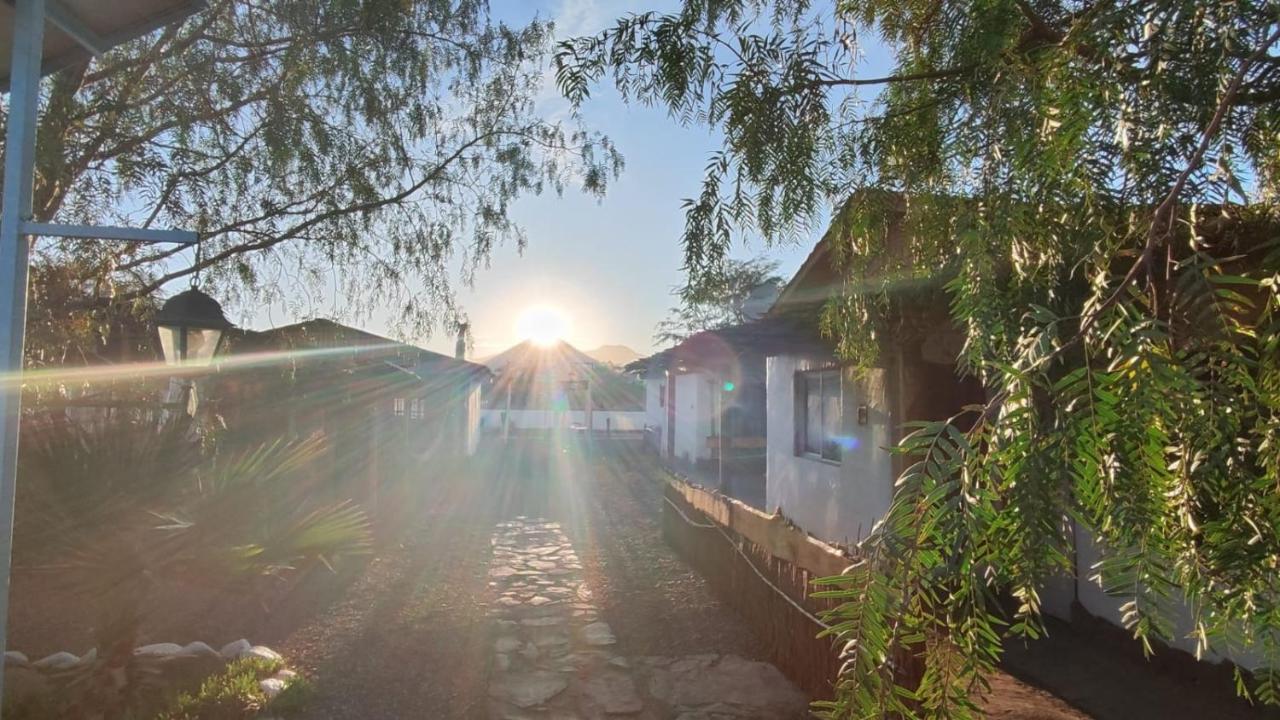 סן פדרו דה אטקאמה Cabanas Voyage Atacama מראה חיצוני תמונה